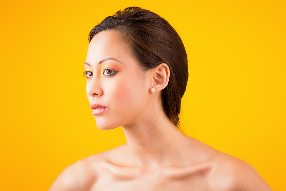 SAVAGE DEEP YELLOW SEAMLESS BACKGROUND PAPER - Arahan Photo